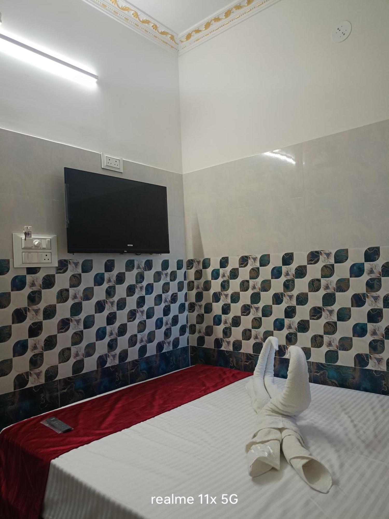 Hotel Trupti Residency Purî Extérieur photo